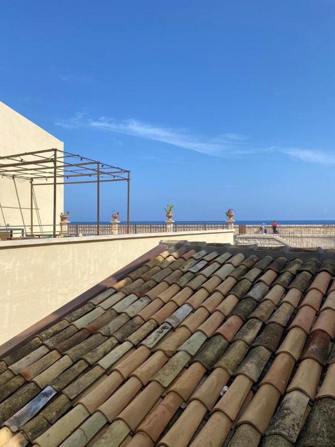 Villa Le Meraviglie Del Lungomare Syrakus Zimmer foto