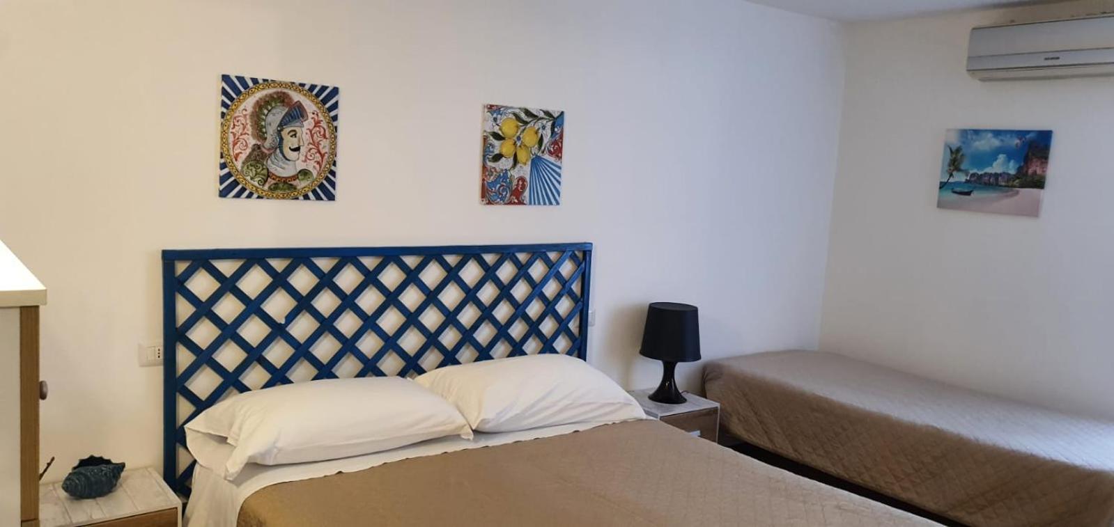 Villa Le Meraviglie Del Lungomare Syrakus Zimmer foto