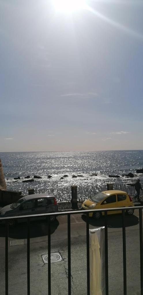 Villa Le Meraviglie Del Lungomare Syrakus Zimmer foto